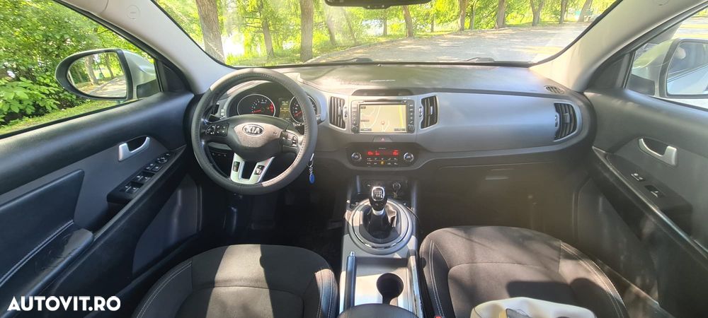 Kia Sportage 2,0 CRDI AWD Dream-Team Edition - 10