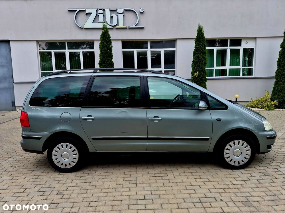 Volkswagen Sharan 1.8T Highline - 2