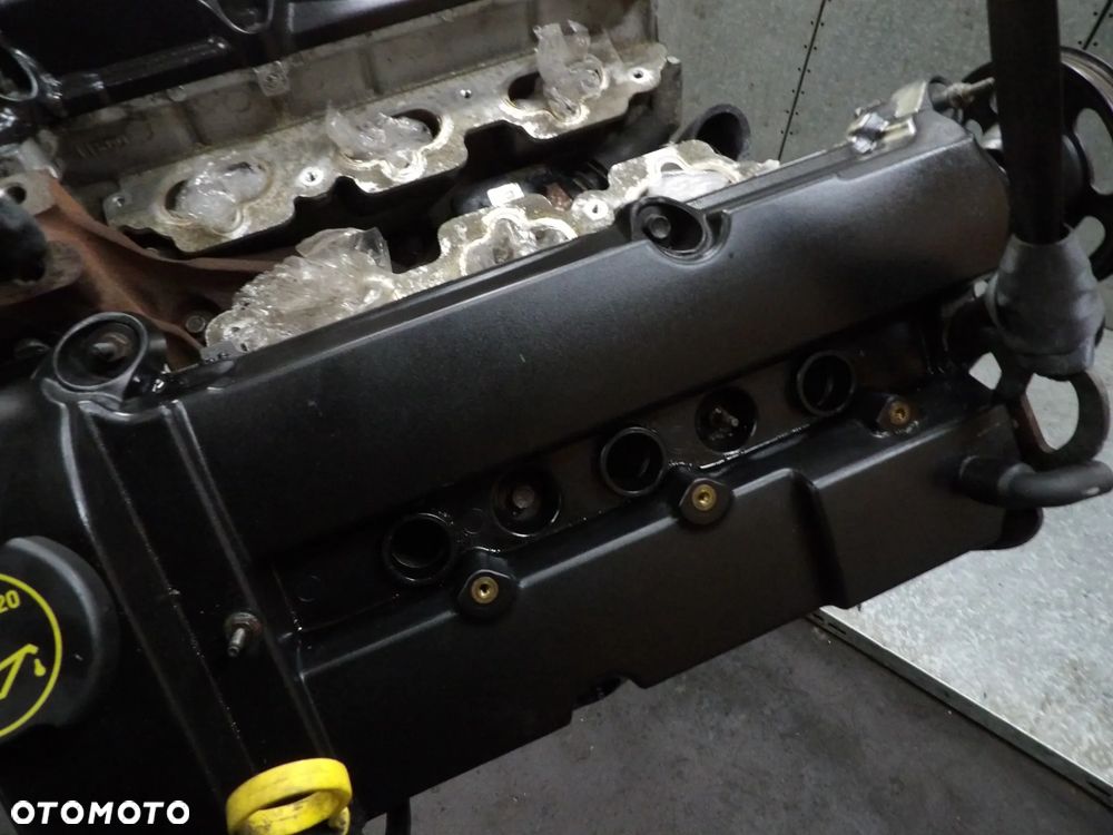 FORD MAVERICK II 3.0 V6 SILNIK AJ09 - 13