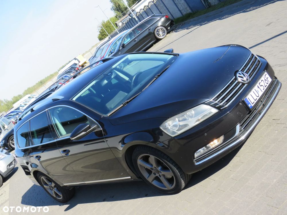 Volkswagen Passat 2.0 TDI Highline DSG - 8