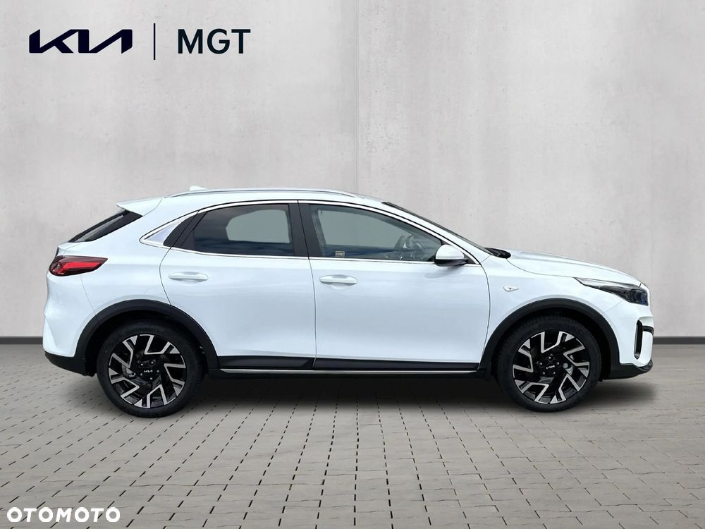 Kia XCeed 1.5 T-GDI M DCT - 6