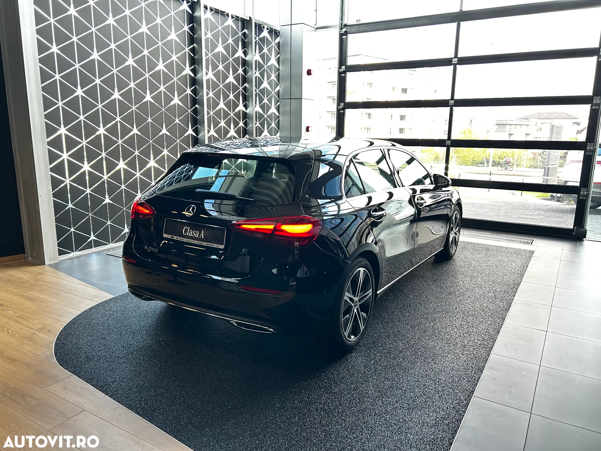 Mercedes-Benz A 200 MHEV 7G-DCT - 9