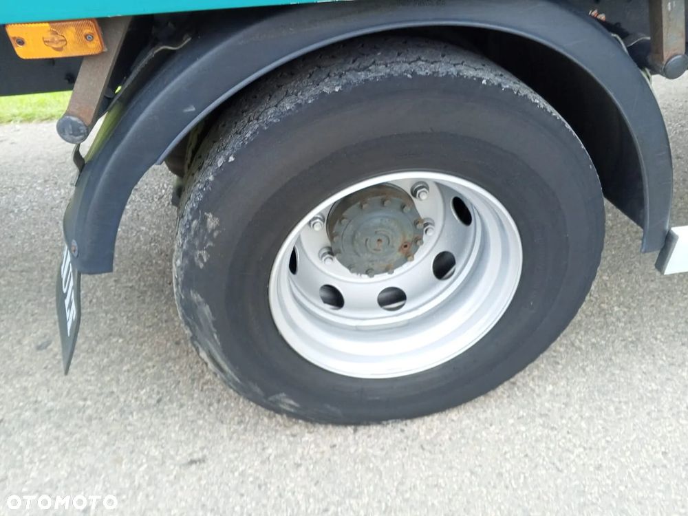 Renault D 14/ŁADOWNOŚĆ 6 TON/ WINDA / MOCNA PODŁOGA/FRANCJA - 19