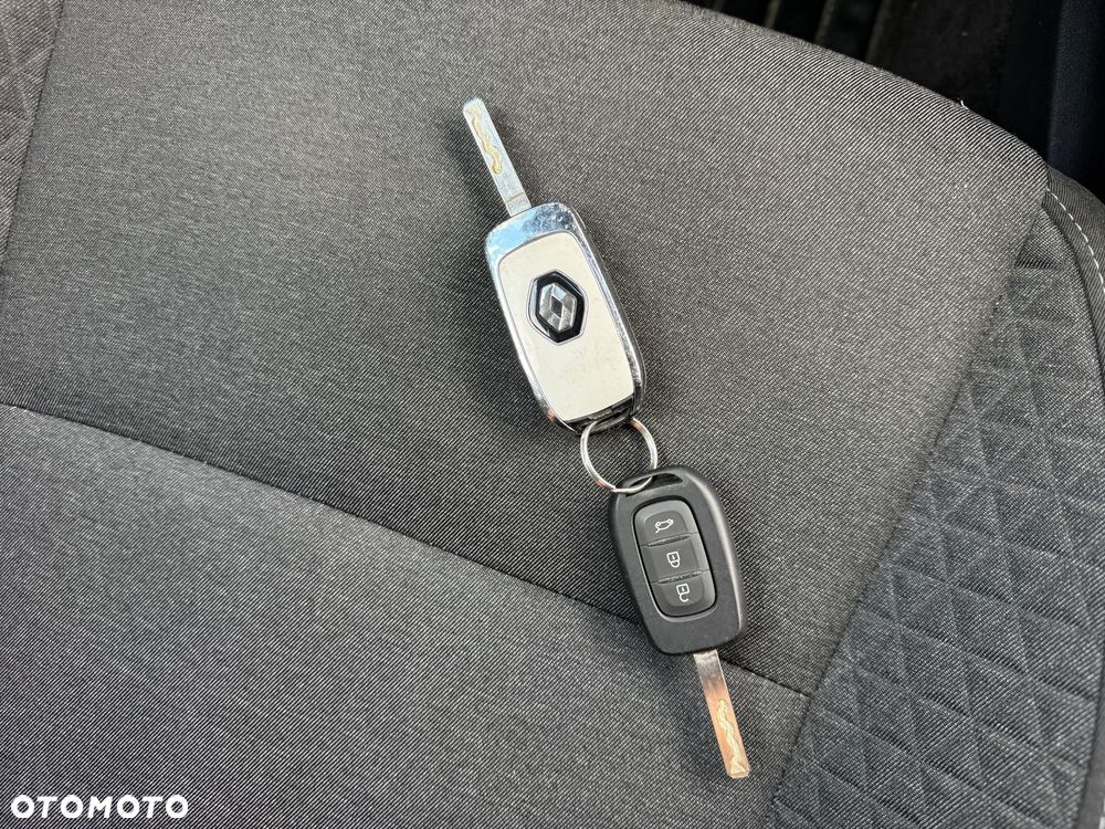 Renault Clio 1.6 E-TECH Equilibre - 17