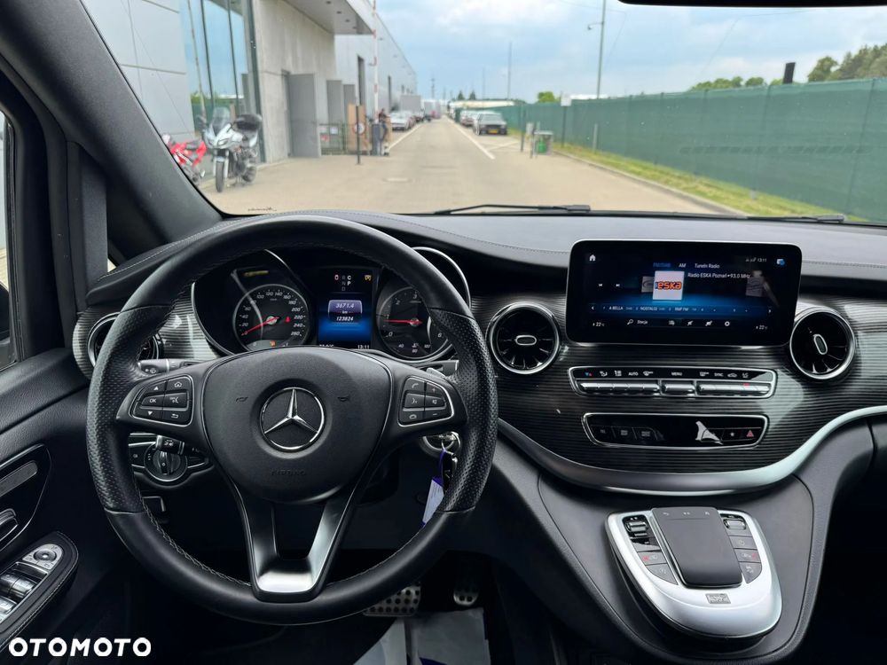 Mercedes-Benz Klasa V 300 d 4-Matic Avantgarde 9G-Tronic (ekstra d³) - 17