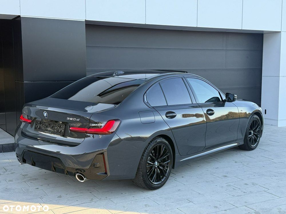 BMW Seria 3 320d xDrive M Sport - 4