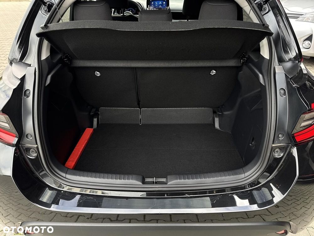 Toyota Yaris Hybrid 1.5 Style - 32