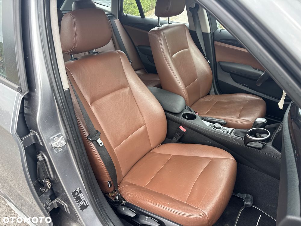 BMW X1 xDrive18d Sport Line - 8