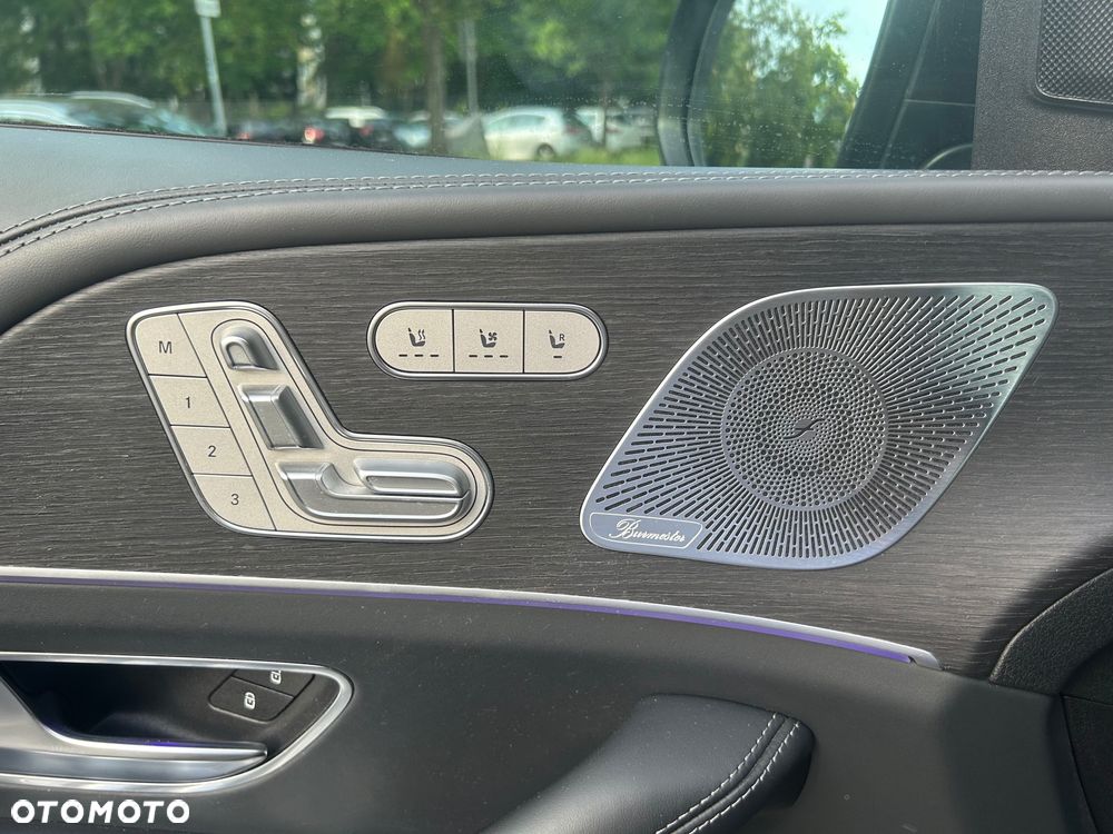 Mercedes-Benz GLS - 37