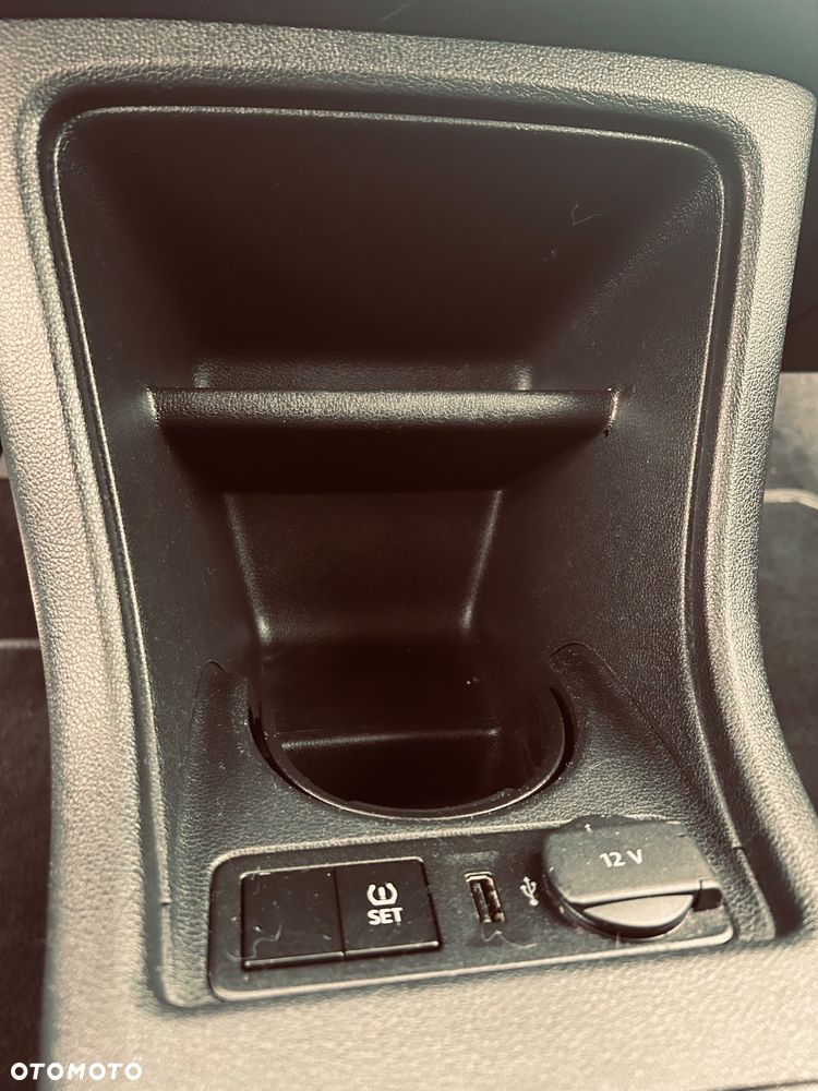 Volkswagen up! 1.0 move - 16