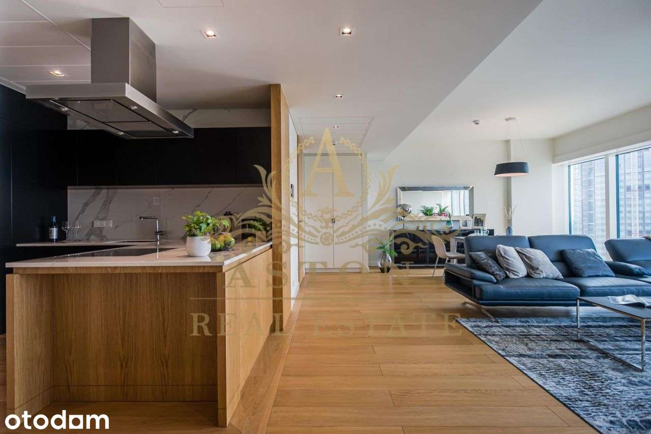 Sunset view, high floor 100 m2 apartment on Złota
