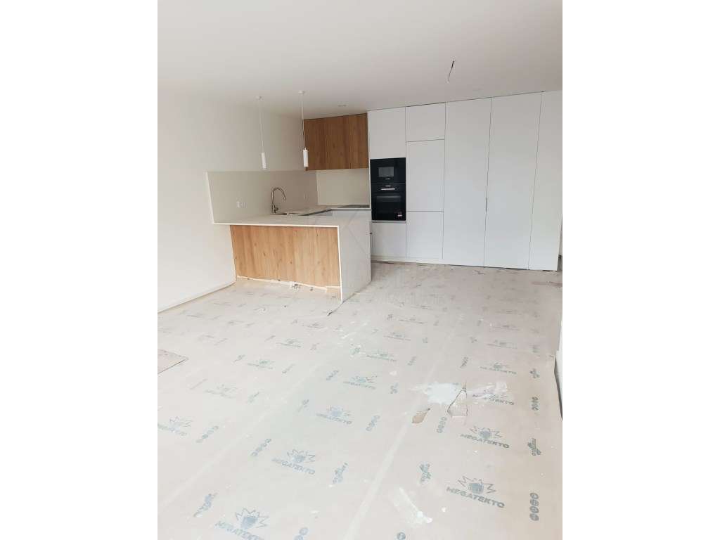Apartamento T1 1º andar - Grande imagem: 5/11