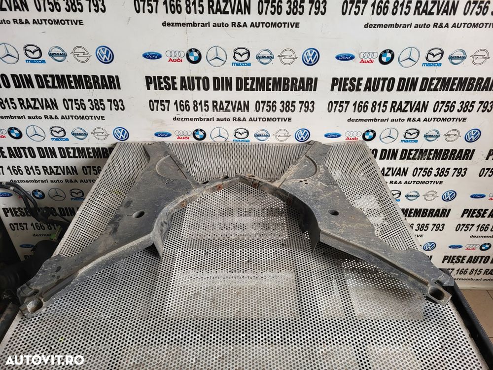 Protectie Rezervor Stanga Dreapta Bmw F10 Dezmembrez Bmw F10 LCI N55B30 - 1