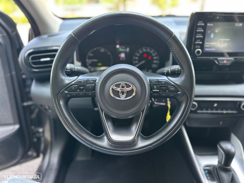 Toyota Yaris 1.5 HDF Comfort Plus - 9