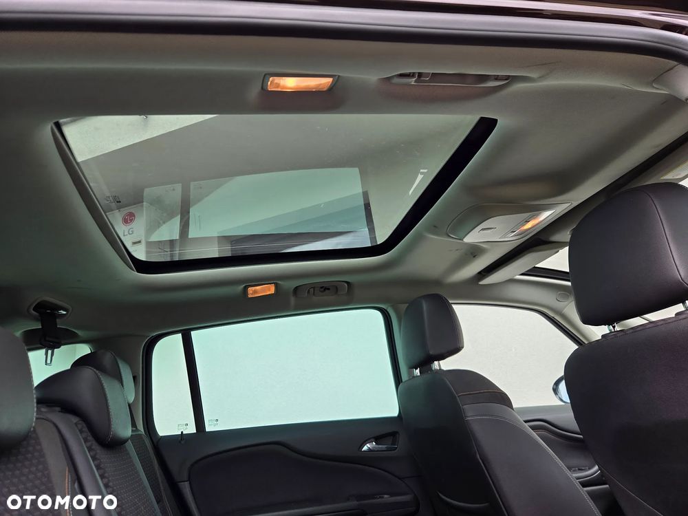 Opel Zafira - 14