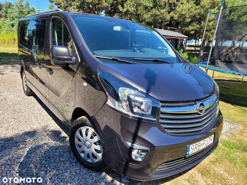 Opel Vivaro - 1