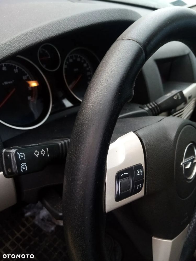 OPEL ASTRA H LIFT 1.6 16V 06-14 - WYŚWIETLACZ RADIA - 23
