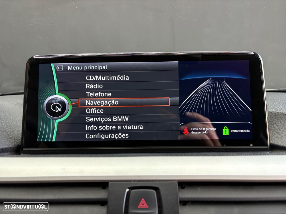 BMW 320 d Touring Aut. Sport Line - 54