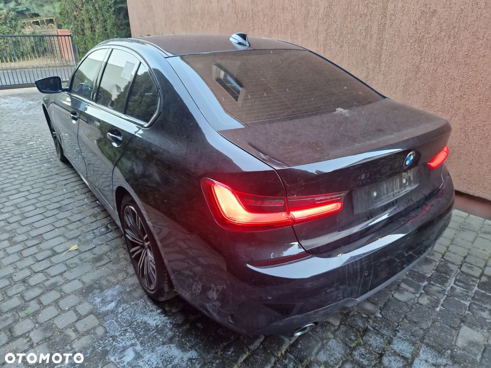 BMW Seria 3 320d Edition M Sport Shadow - 10