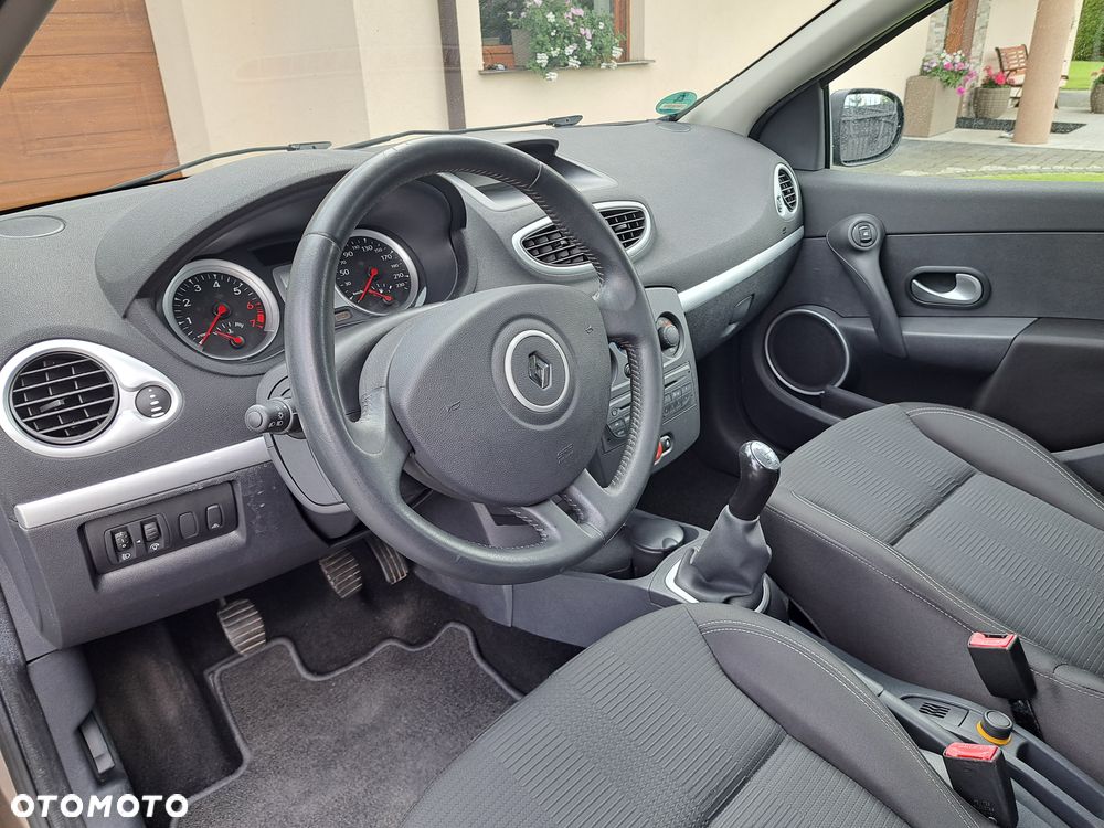 Renault Clio 1.2 TCE Expression - 18