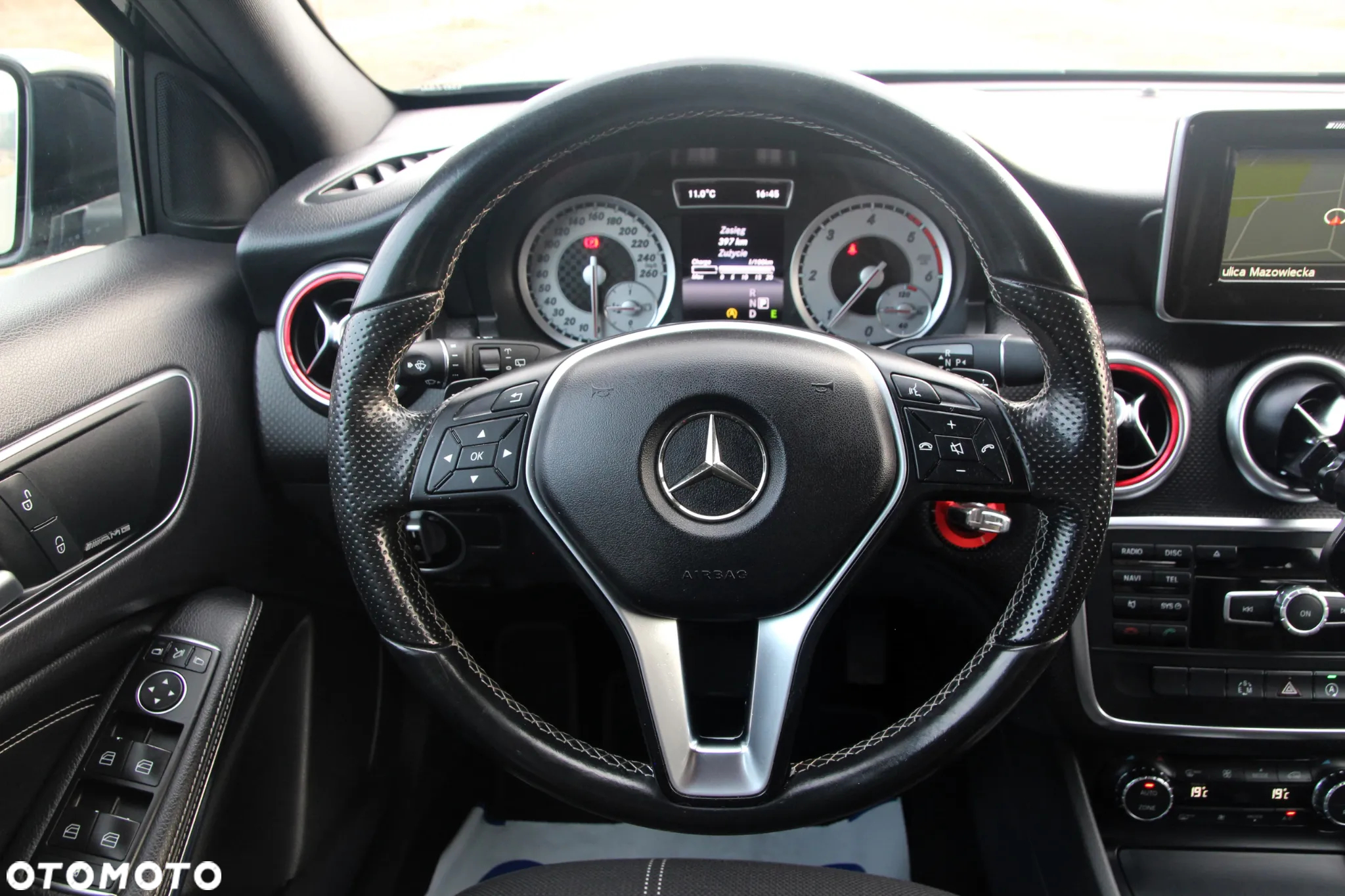 Mercedes-Benz Klasa A 180 d 7G-DCT AMG Line - 34