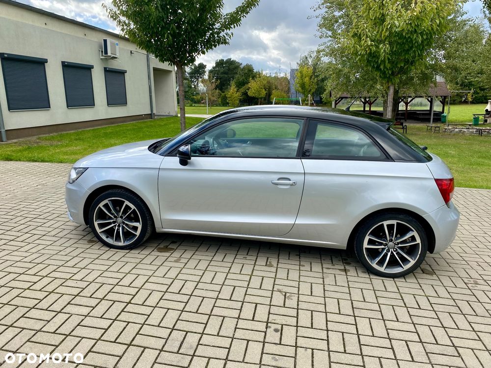 Audi A1 1.6 TDI Ambition S tronic - 5