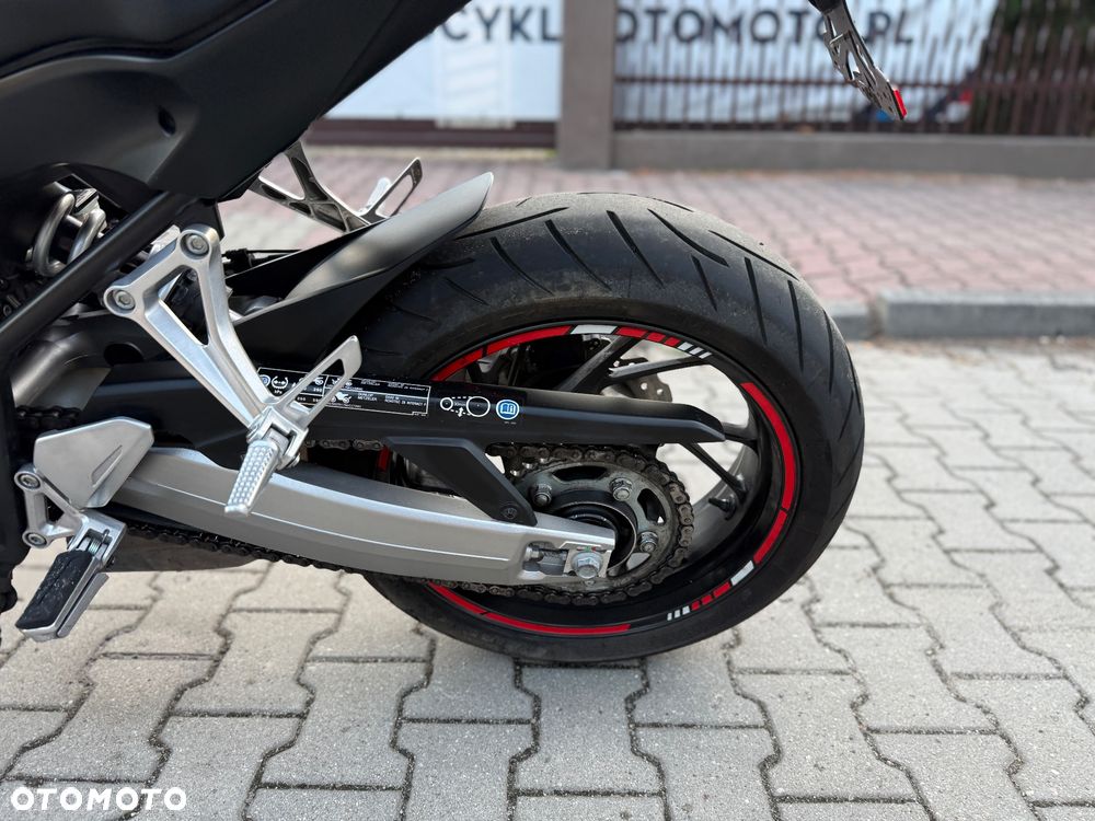 Honda CB - 20