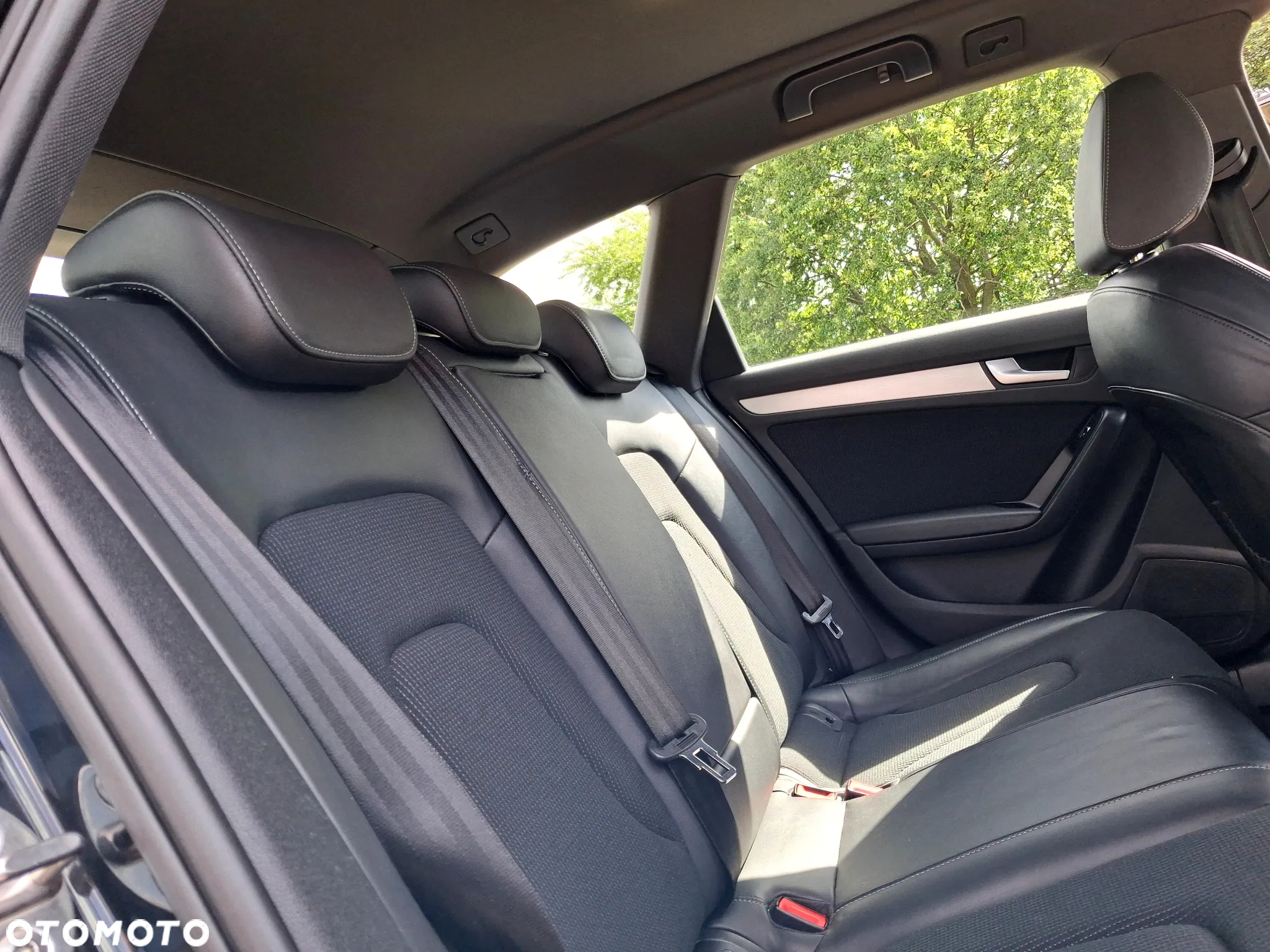 Audi A4 Avant 2.0 TDI DPF clean diesel S line Sportpaket - 22