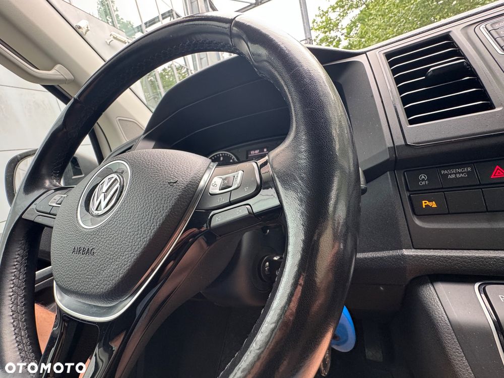 Volkswagen Multivan 2.0 TDI L1 Highline DSG - 32