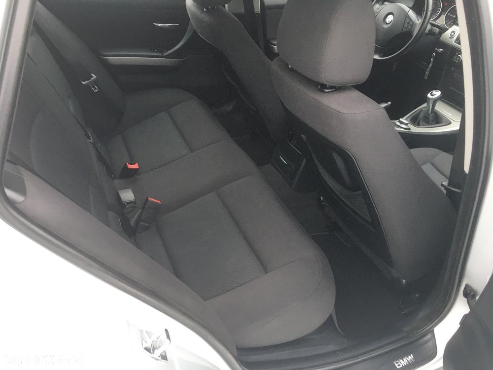 BMW Seria 3 320d - 8