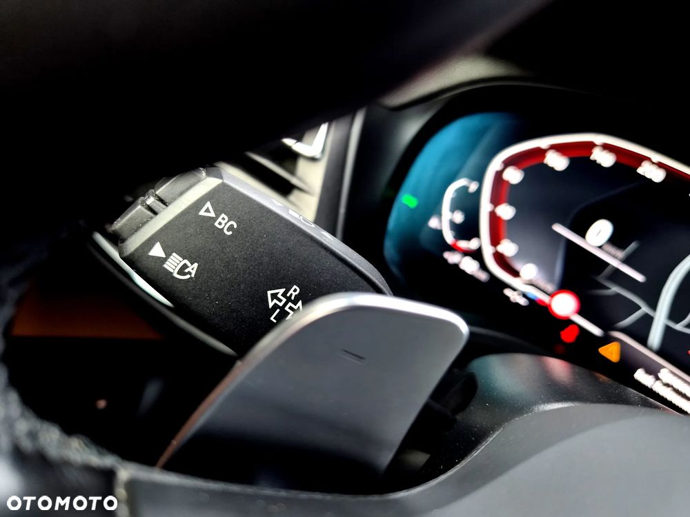 BMW X3 xDrive30e M Sport Edition - 28