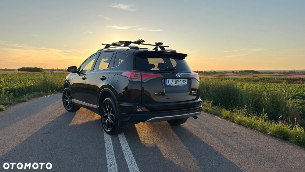 Toyota RAV4 Hybrid Premium 4x2 - 1