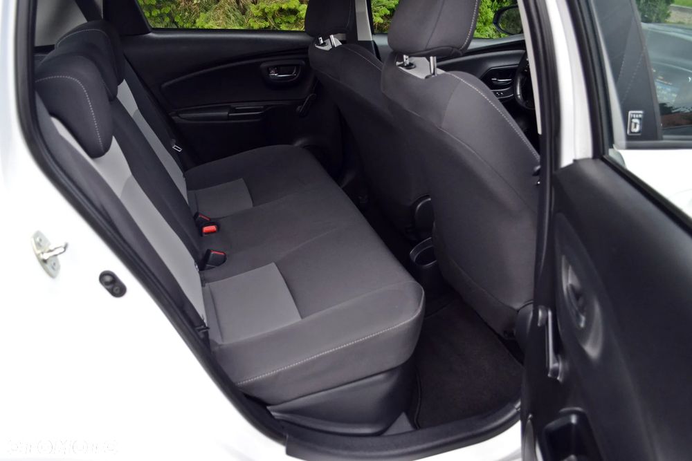 Toyota Yaris - 26