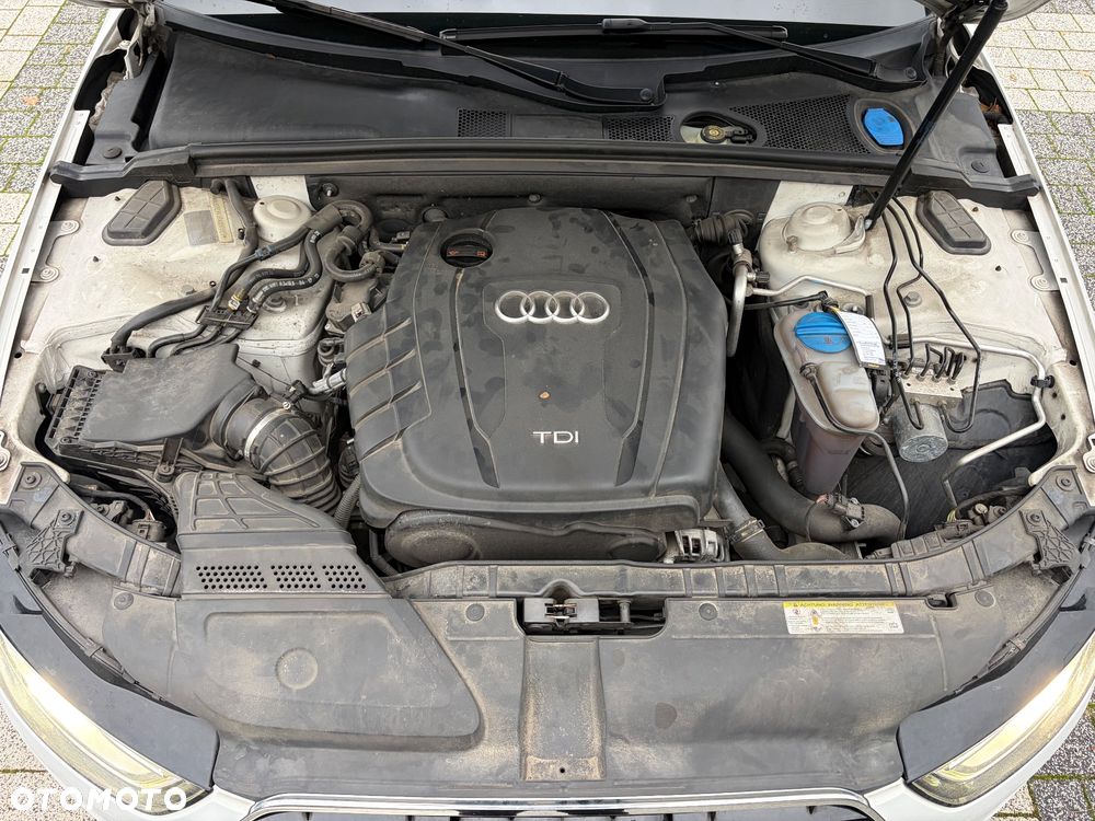 Audi A4 Avant 2.0 TDI DPF multitronic S line Sportpaket - 23