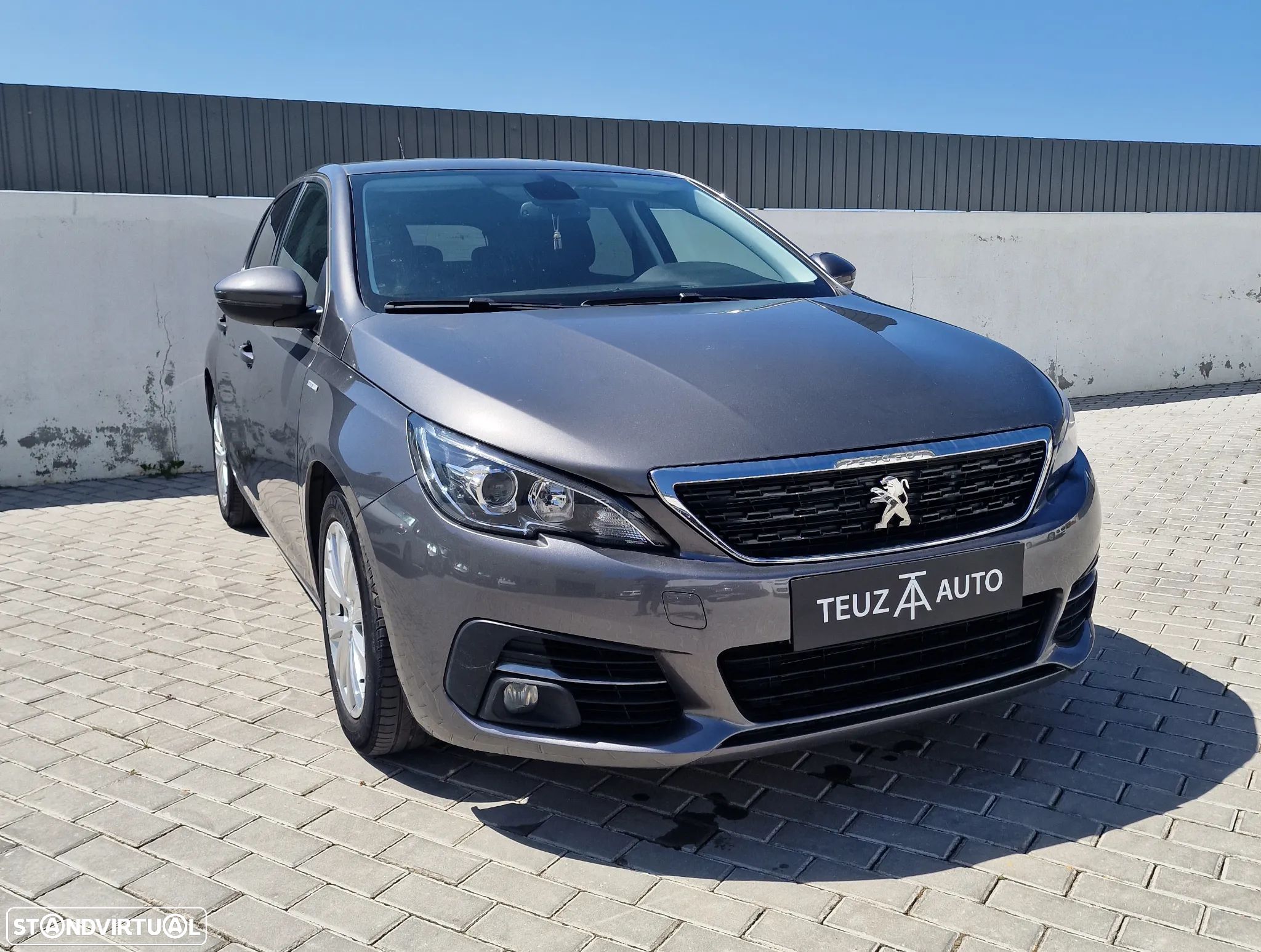 Peugeot 308 1.2 PureTech Style - 1