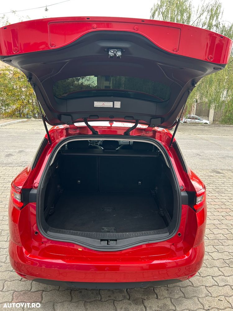 Renault Megane - 2