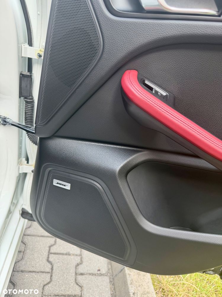 Porsche Macan T - 26