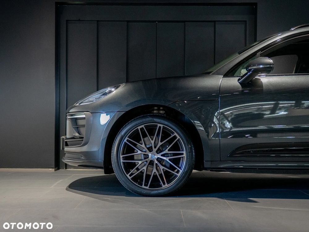Porsche Macan T - 8