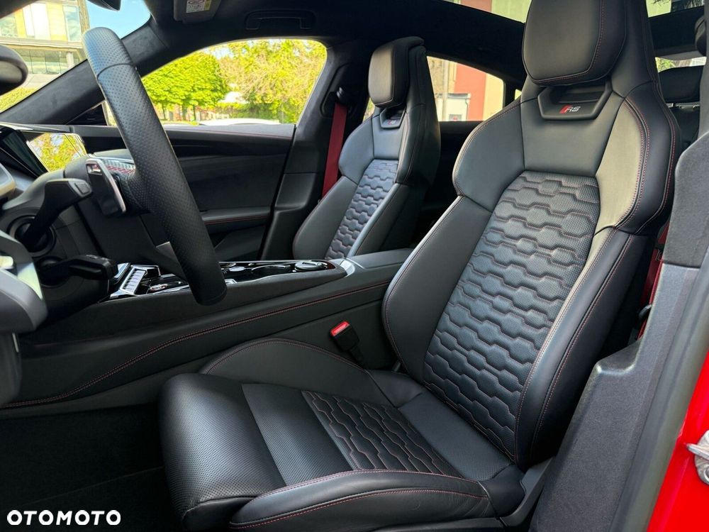 Audi RS e-tron GT - 18