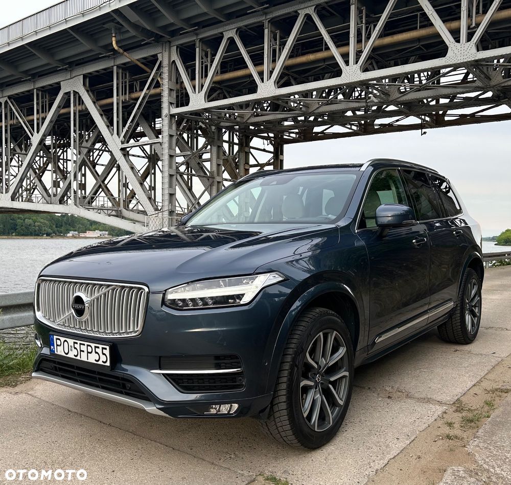 Volvo XC 90 - 30