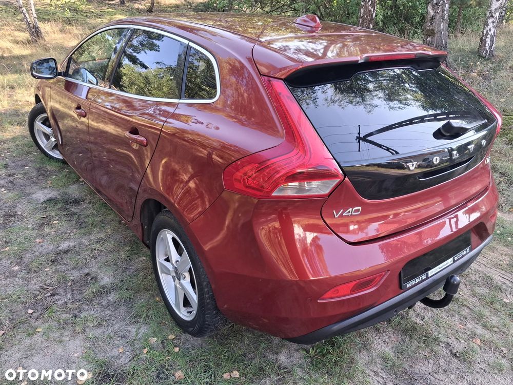 Volvo V40 D2 Momentum - 11