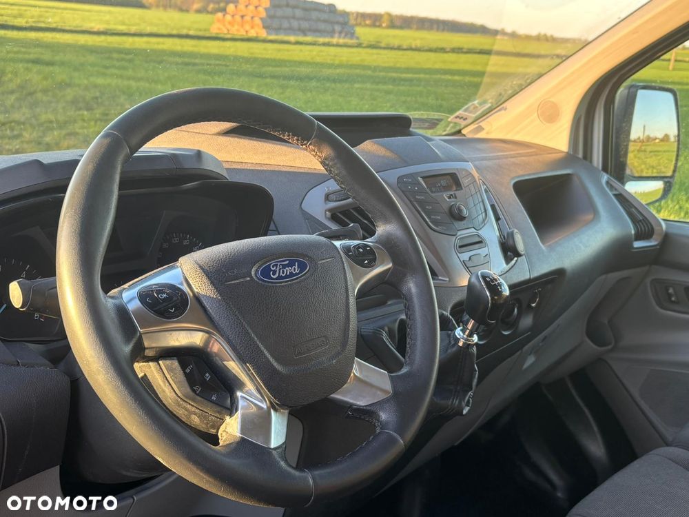Ford Transit Custom - 23
