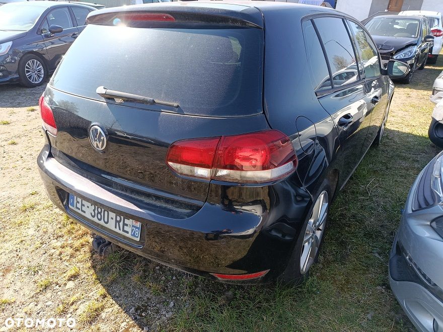 Volkswagen Golf - 4