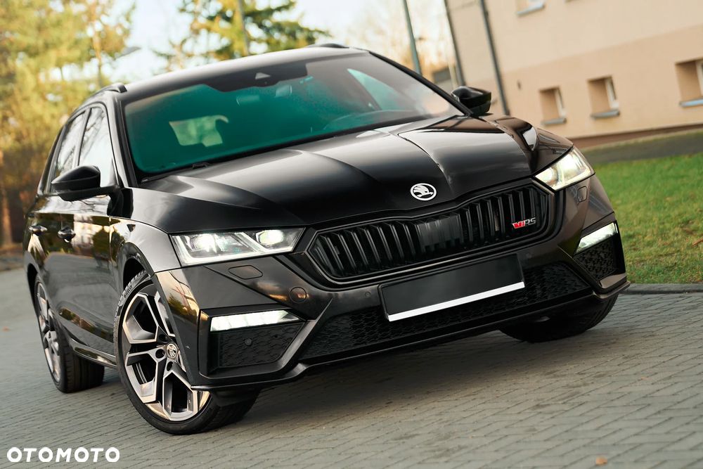 Skoda Octavia 2.0 TDI DSG RS - 16
