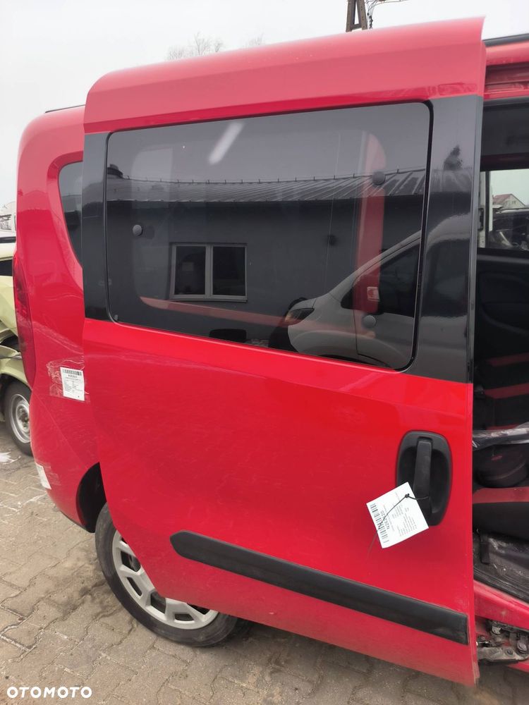 DRZWI PRZESUWNE PRAWE FIAT DOBLO II LIFT 168 - 2