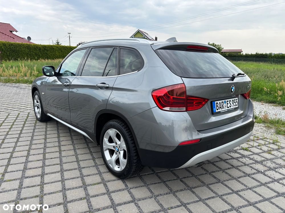 BMW X1 sDrive18d xLine - 15
