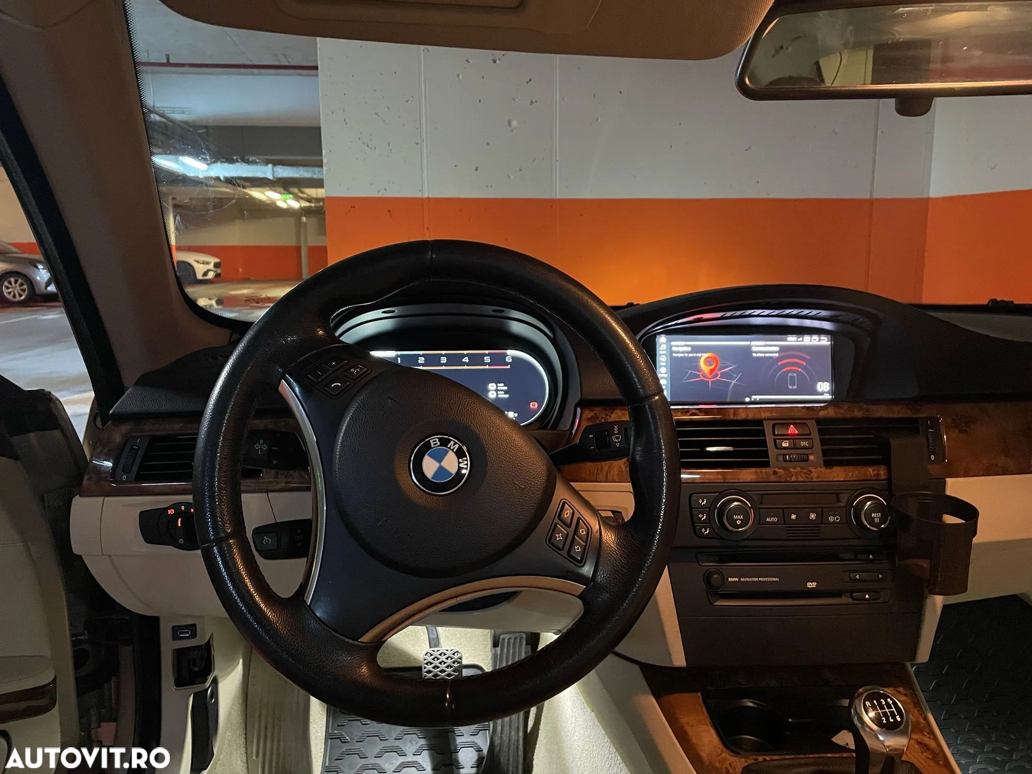 BMW Seria 3 330d Coupe - 6