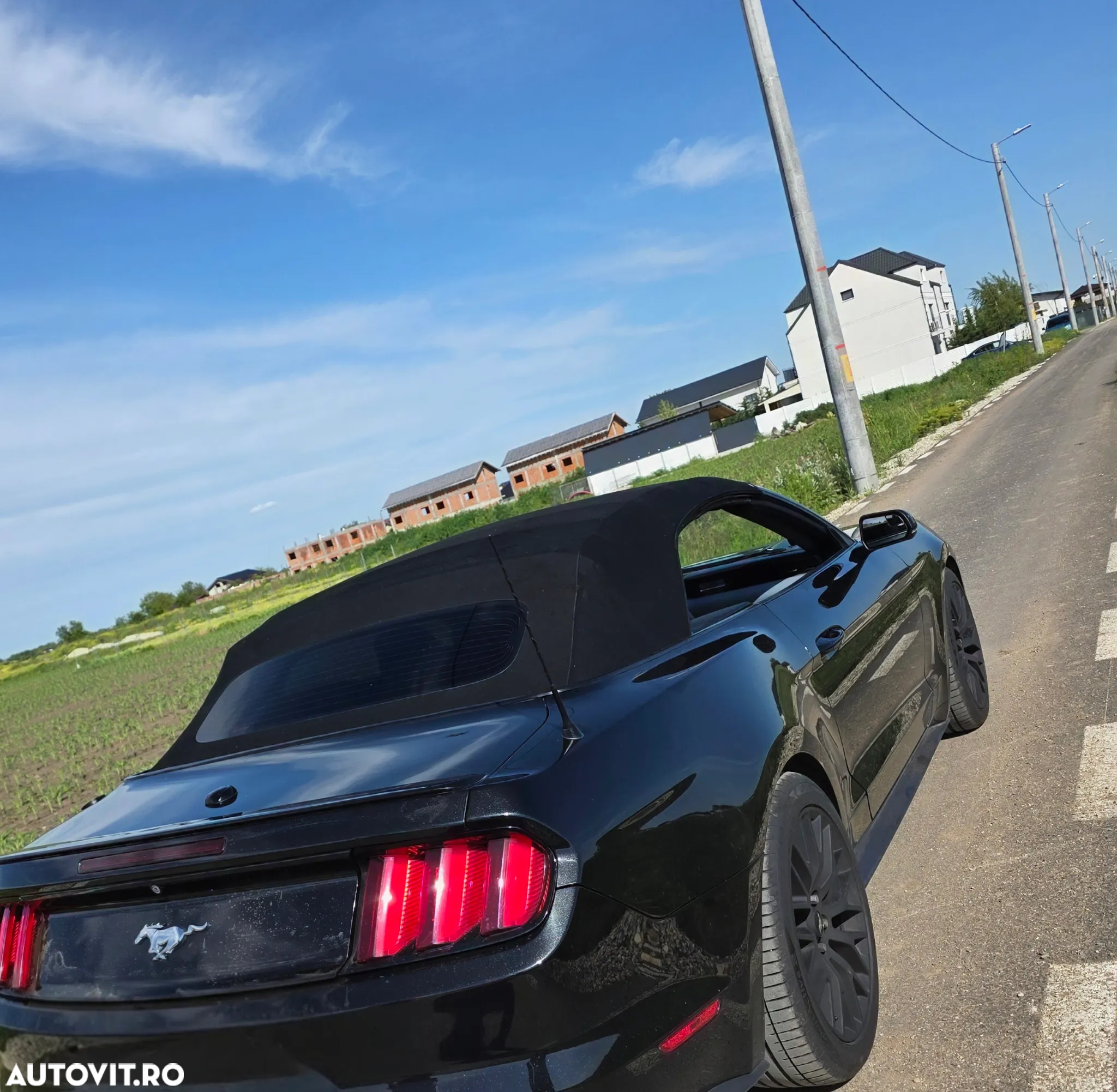 Ford Mustang Cabrio 2.3 Eco Boost - 5