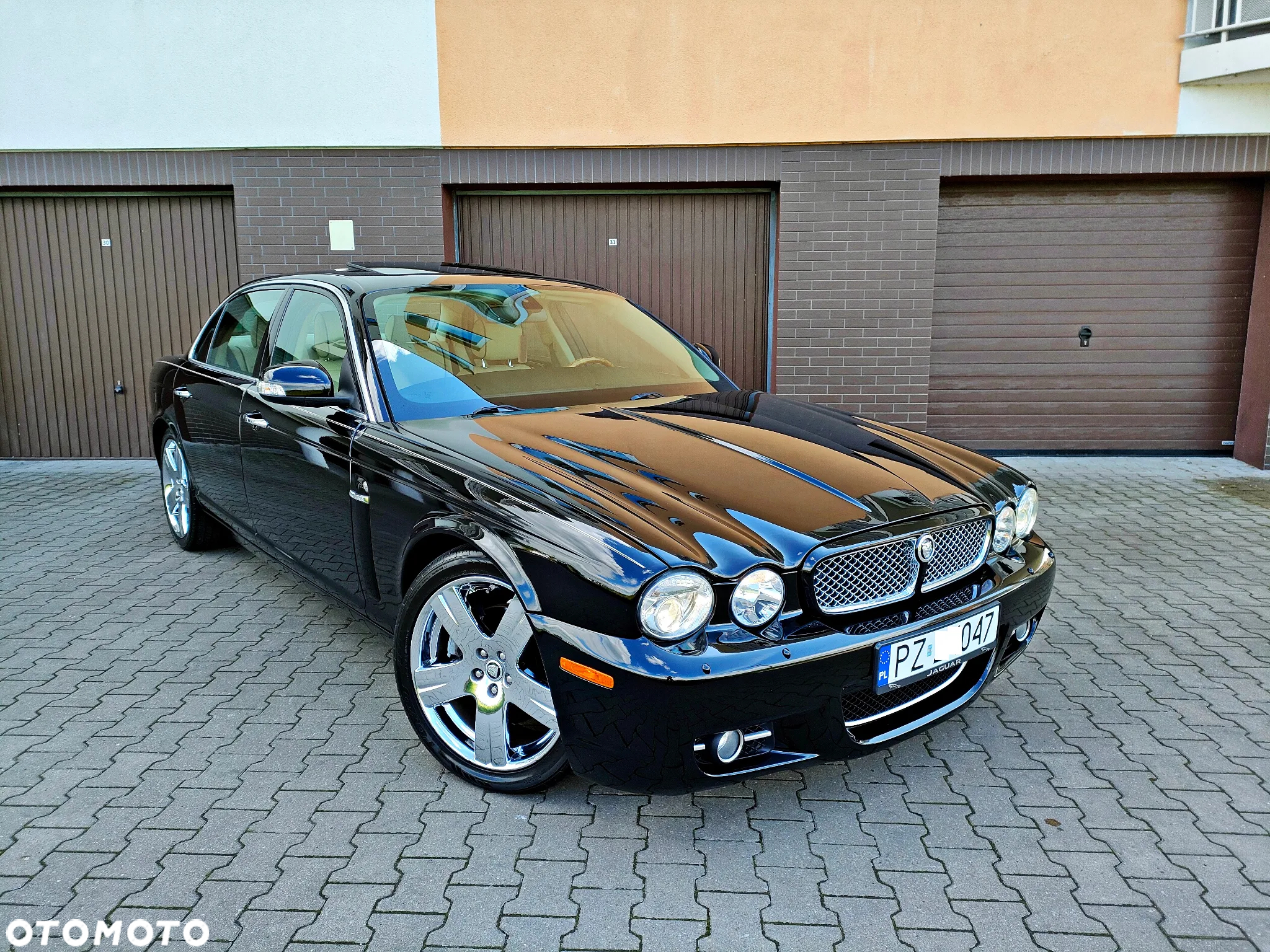 Jaguar XJ XJ8 4.2 Executive - 3