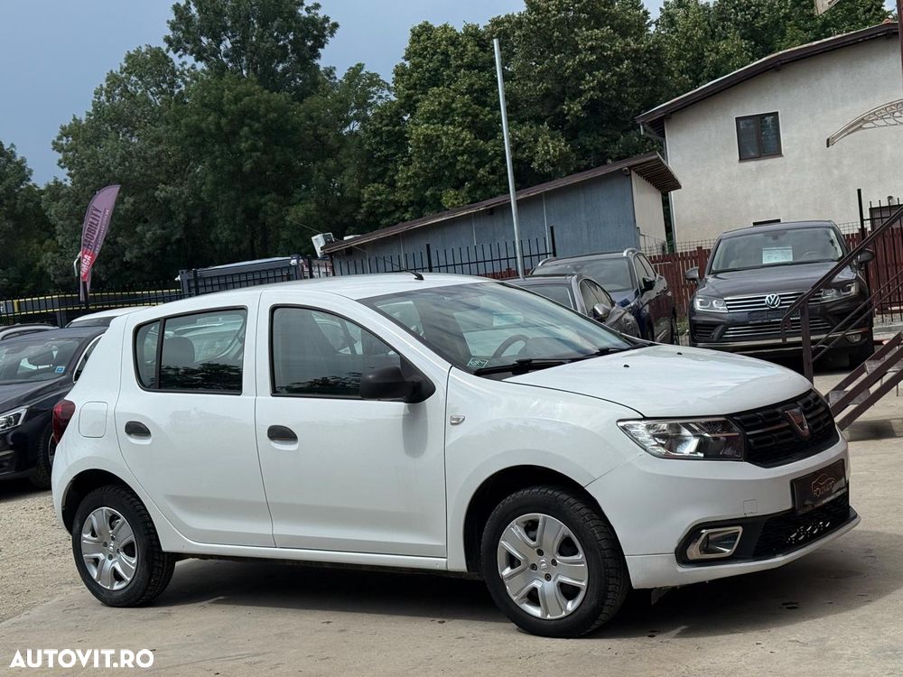 Dacia Sandero - 4